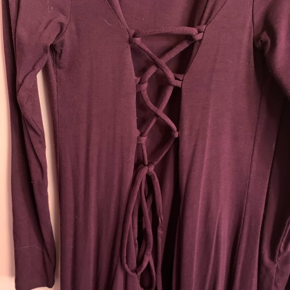 Burgundy dress with corset like ties in the back - Picture 8 of 10